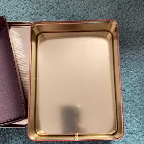 Vintage 1994 Oreo Cookie Tin Holiday - Unlock The Magic 🎅🎄 - Picture 9 of 9